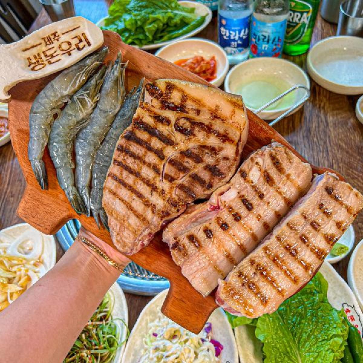 [생돈우리본점]제주흑돼지 한상 2인 식사권